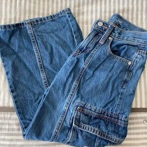Old Navy Super Baggy Wide Leg Cargo Jeans Size 8
